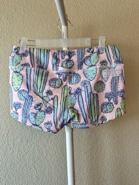 FLEO pink cactus print original shorts size medium EUC